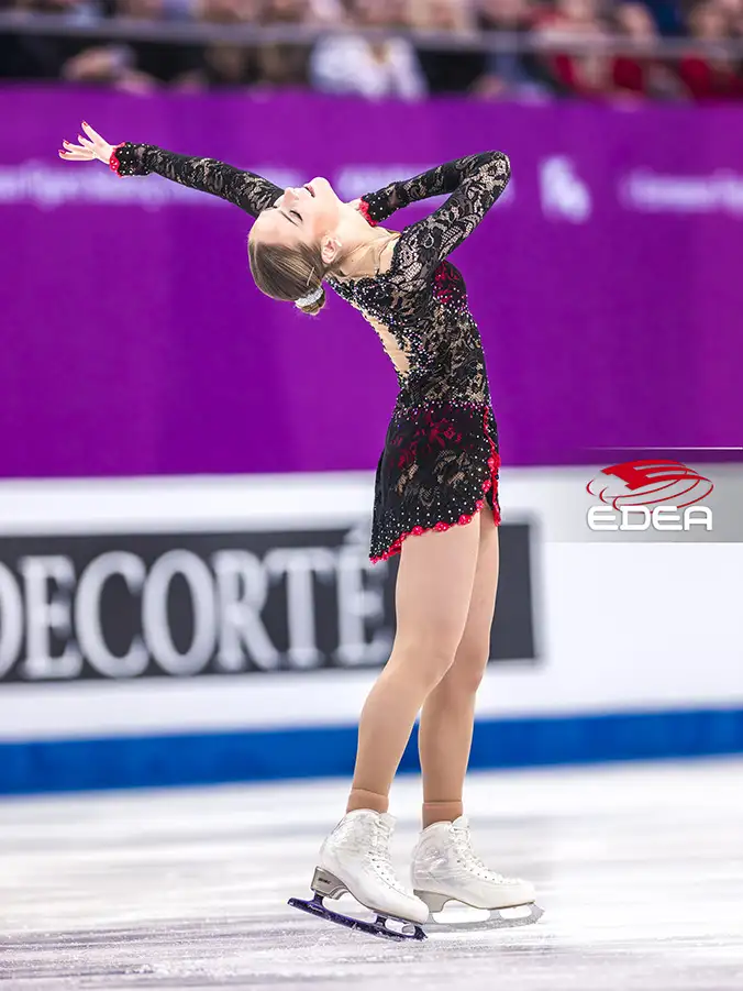 Ice Gallery Skates U.S.
